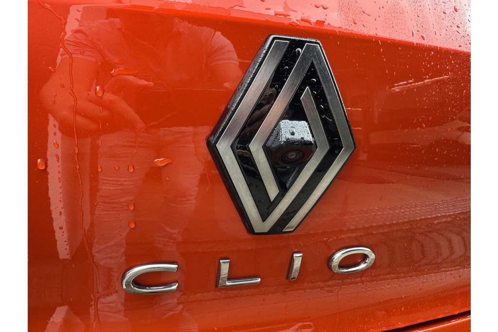 47369886-6.jpg